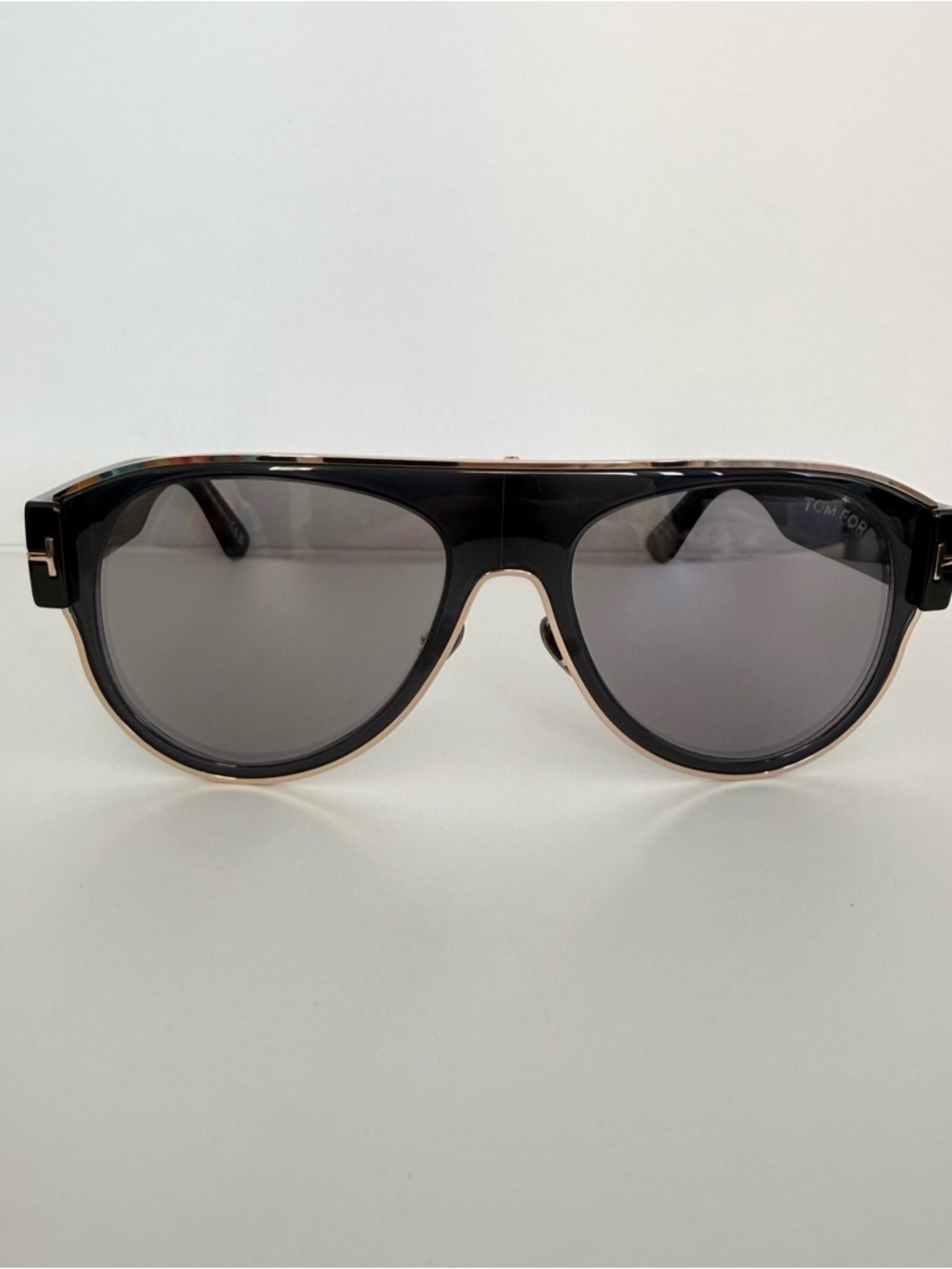 NEW!!! Tom Ford unisex sunglasses Lyle 02 TF1074 01C Authentic - Picture 2 of 8